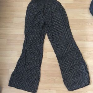Brandy Melville loose pants